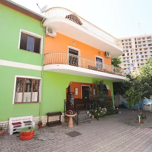 Osho Hostal
