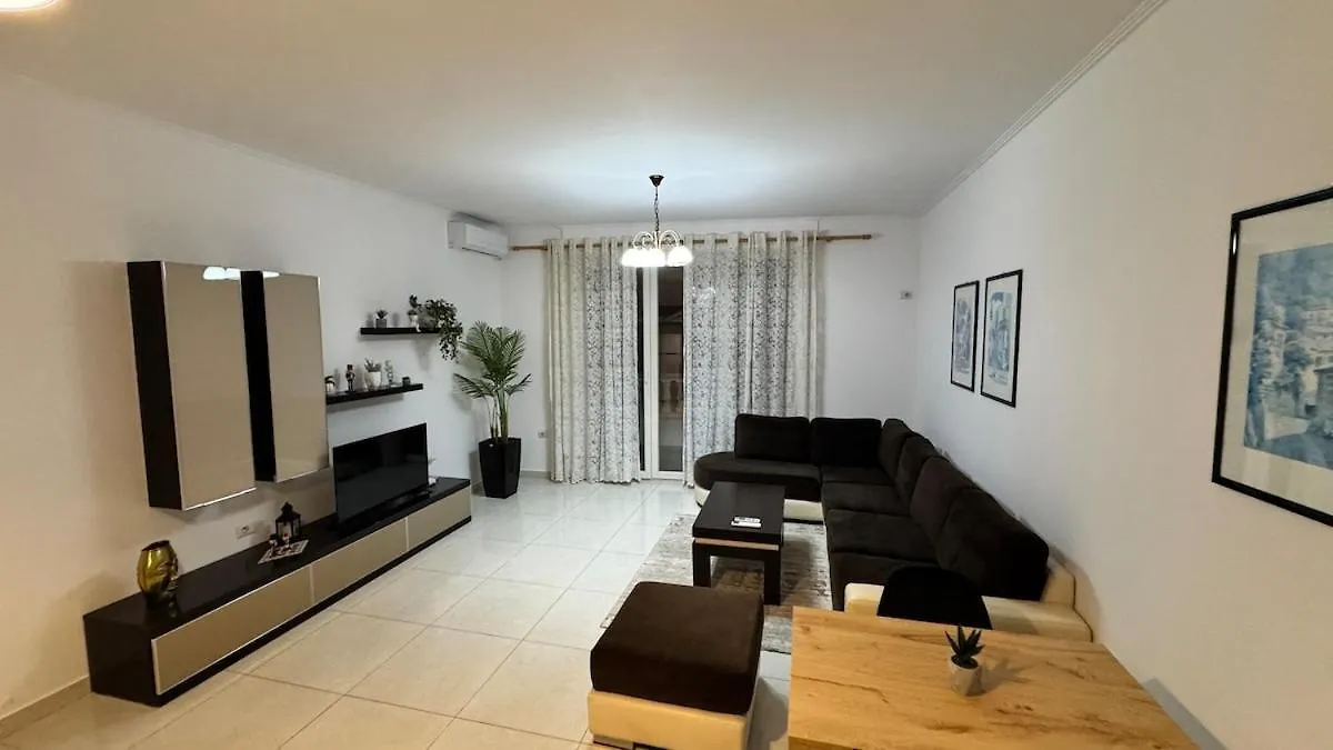 13 Bs Skanderbeg Square Tirana Apartamento