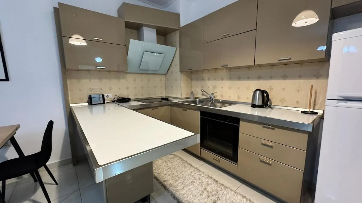 13 Bs Skanderbeg Square Tirana Apartamento